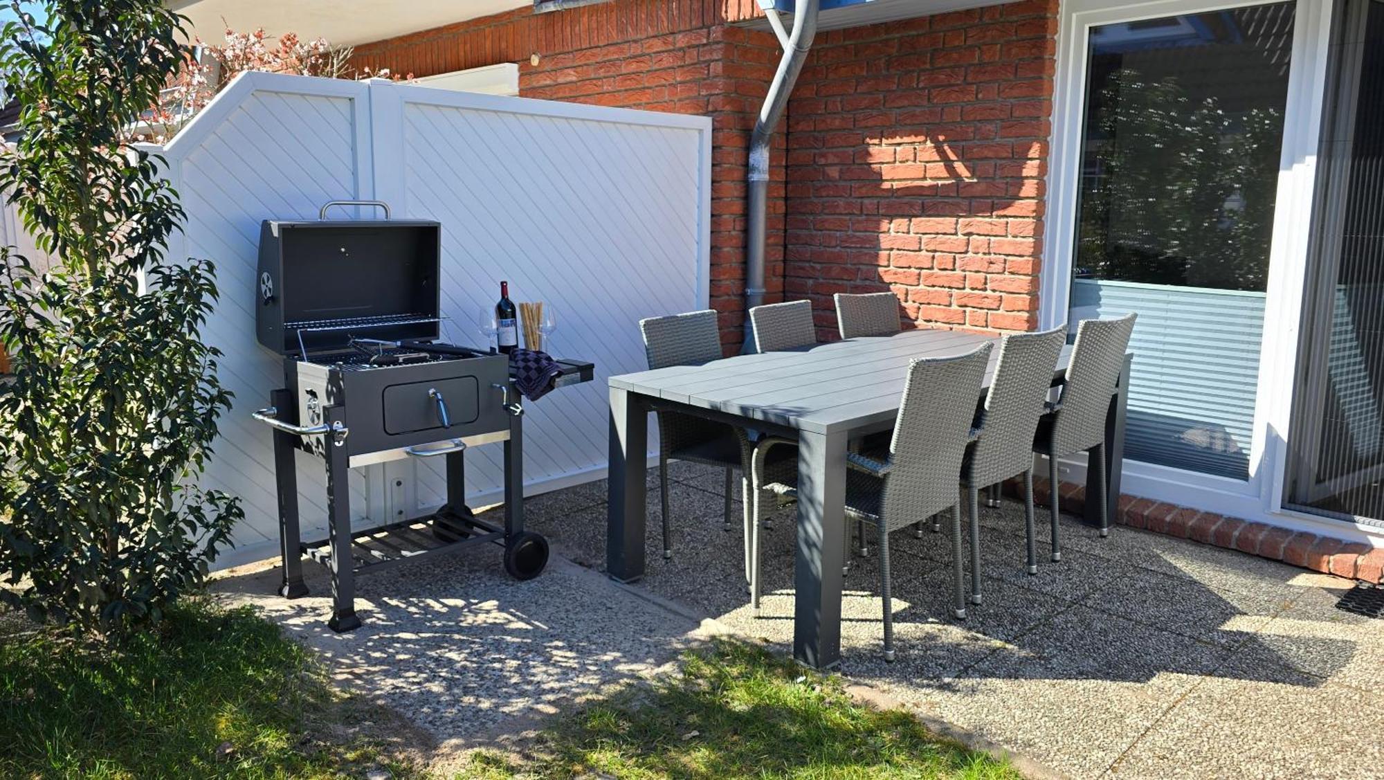 Ferienhaus Wattbrise Busum Exterior photo